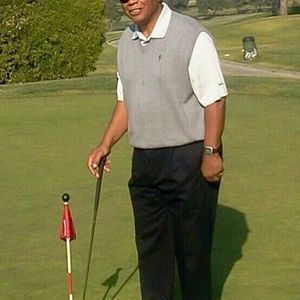 Meet your Posher, Sidney